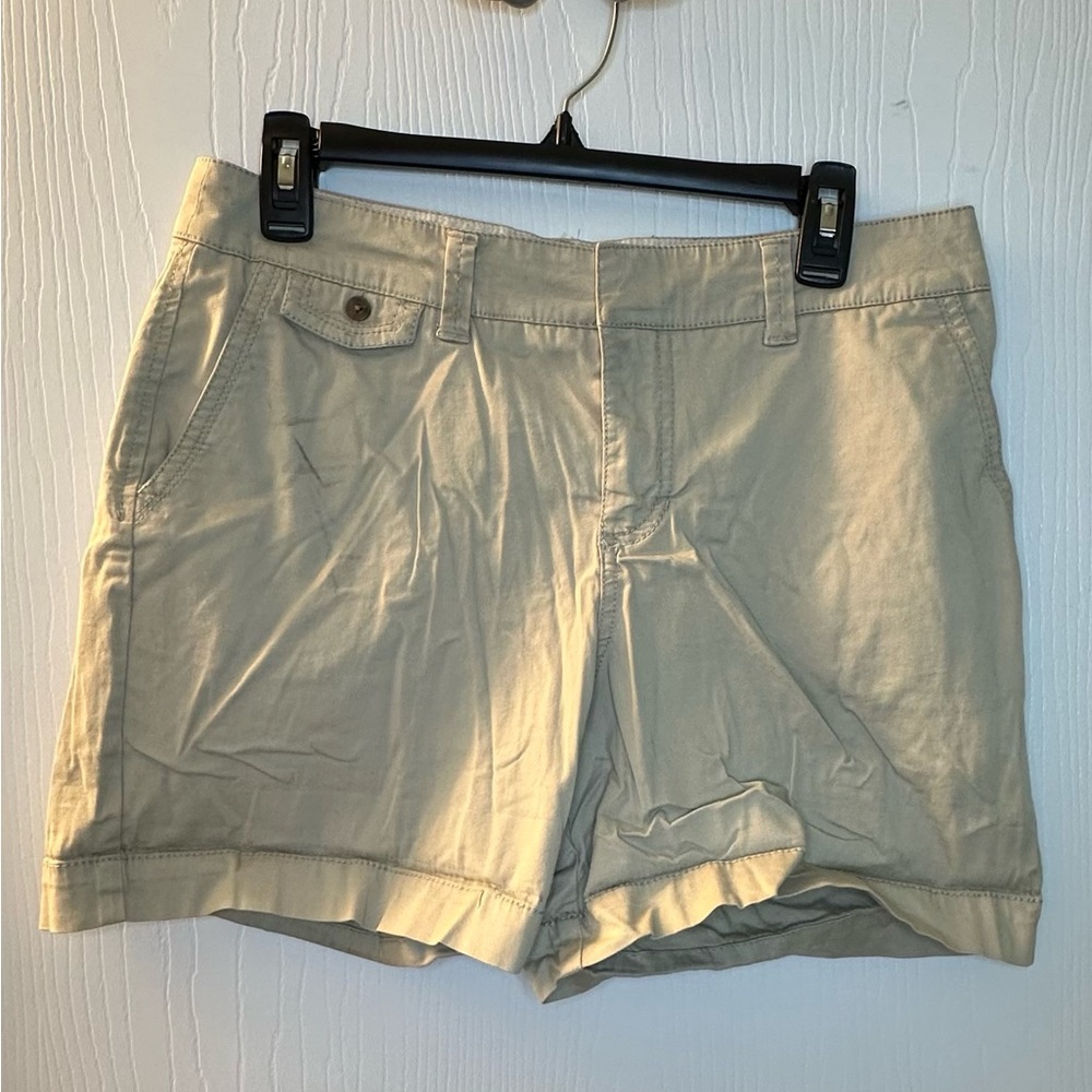 Sonoma Tan Khaki Chino Shorts Women’s 8 Inseam 5” Perfect Outdoor Working Shorts